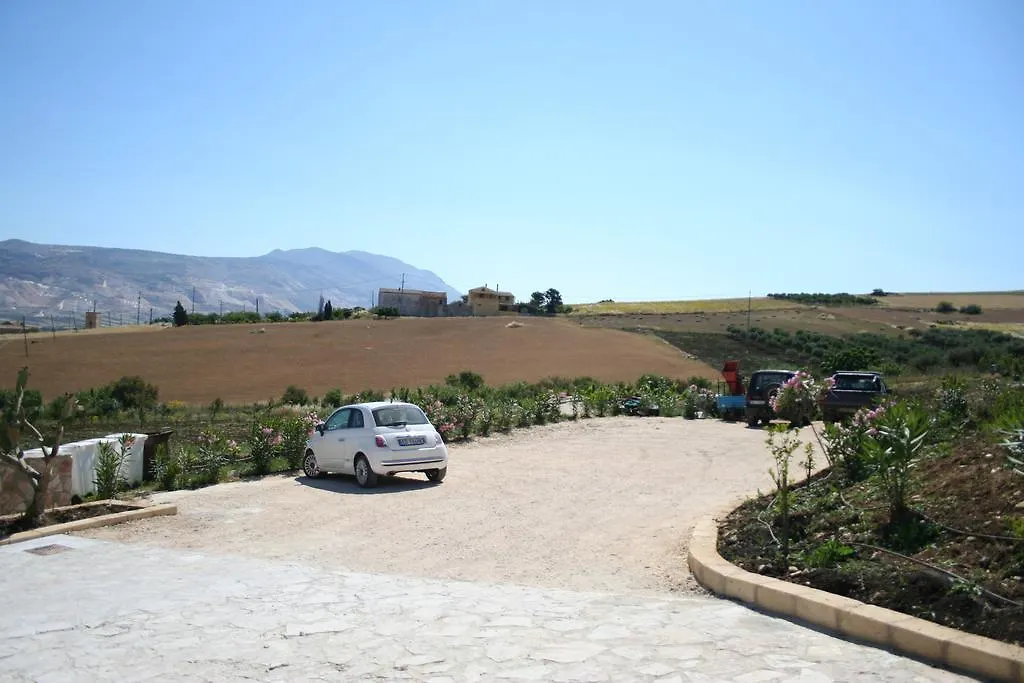 Crocevie B&B Baglio Degli Ulivi איטליה