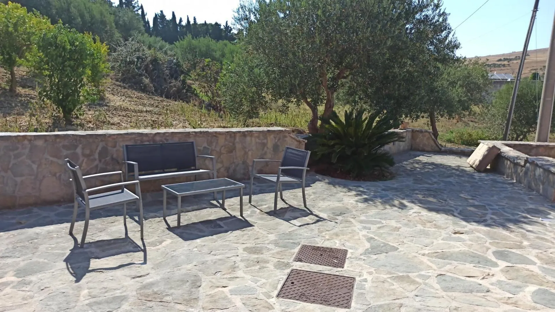 Crocevie B&B Baglio Degli Ulivi איטליה