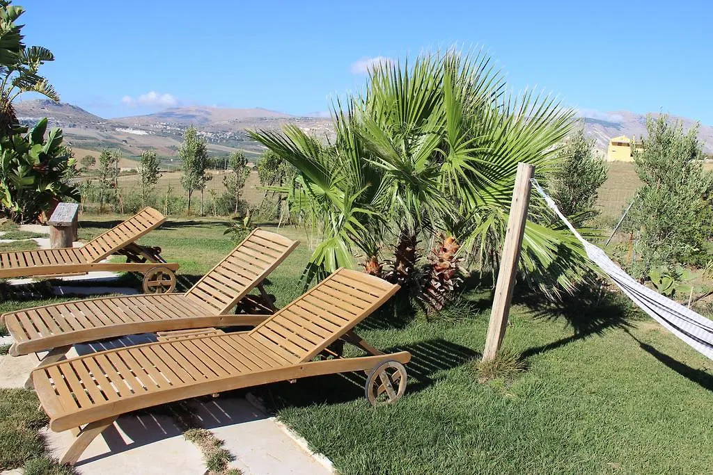 Crocevie B&B Baglio Degli Ulivi איטליה