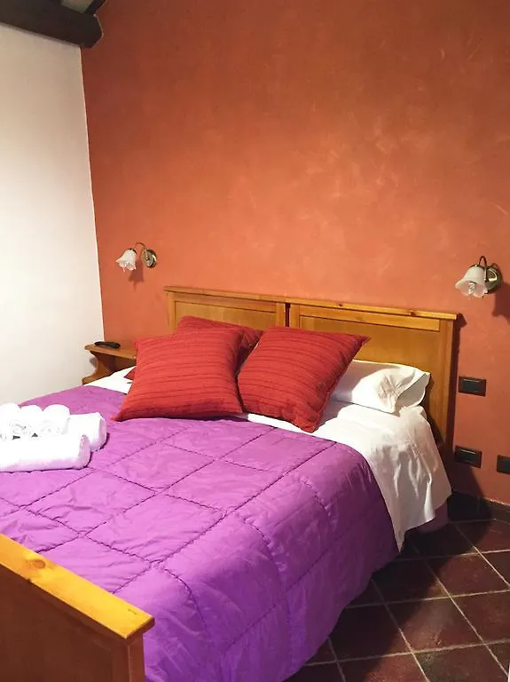Crocevie B&B Baglio Degli Ulivi לינה וארוחת בוקר