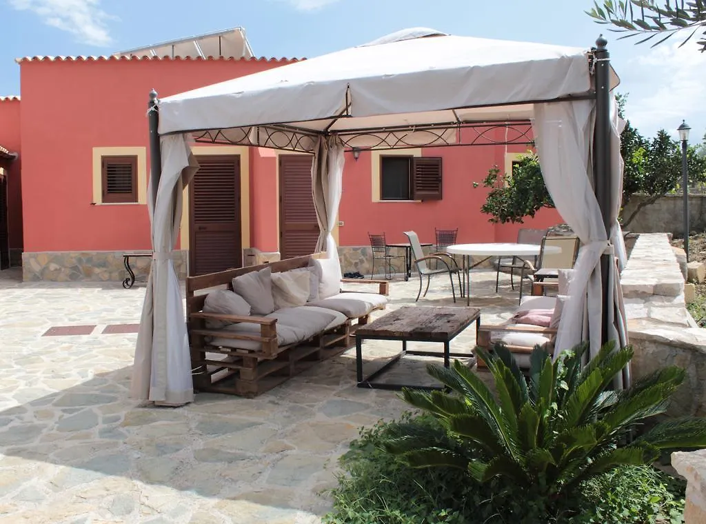 Crocevie B&B Baglio Degli Ulivi 2*,